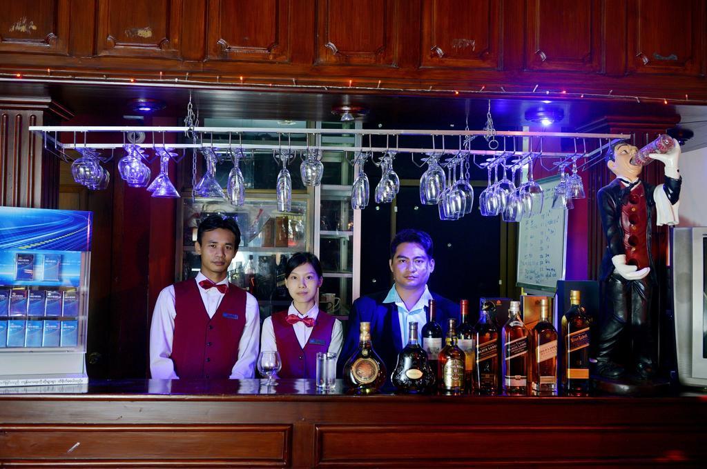 Golden Butterfly Hotel Yangon Exterior photo