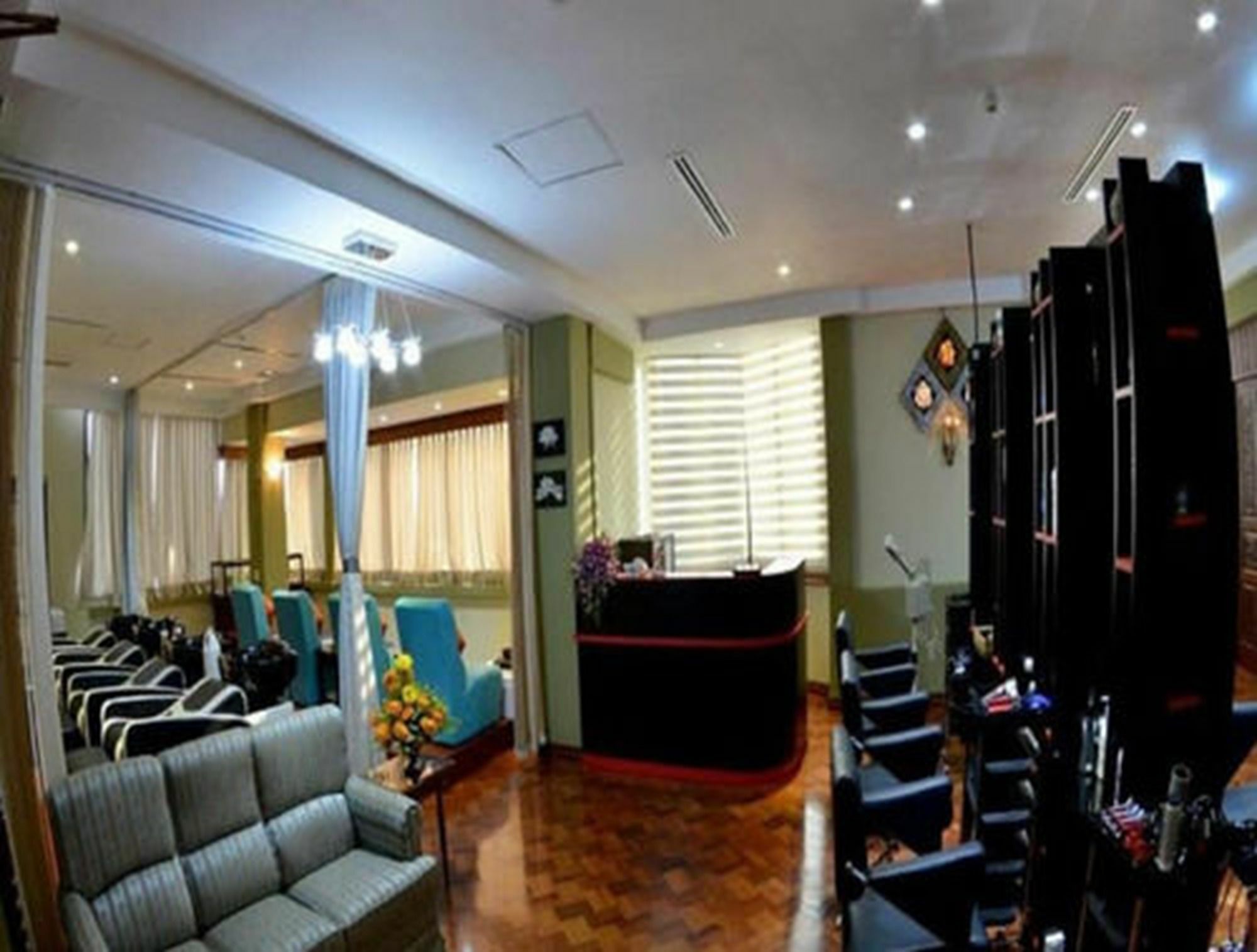 Golden Butterfly Hotel Yangon Exterior photo